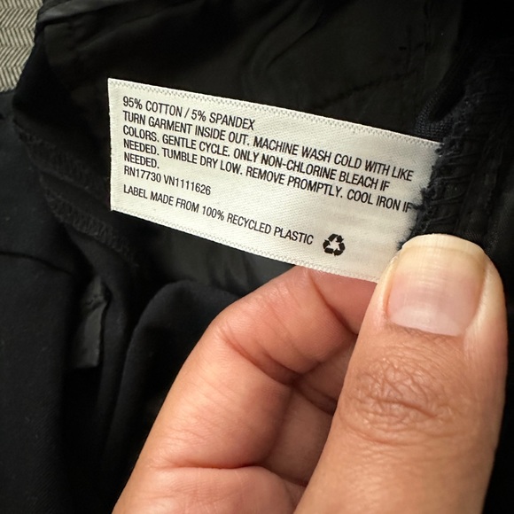 A New Day Black slim fit ankle pant size 4 - Picture 8 of 8